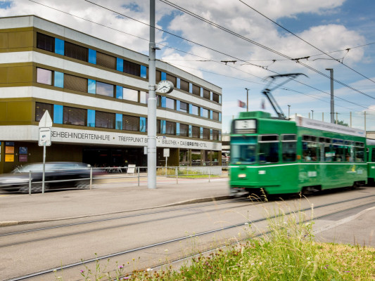 slide-image